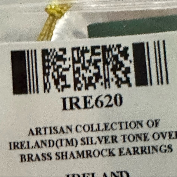 Sterling silver 4 leaf clover good luck Irish earrings - Picture 5 of 5